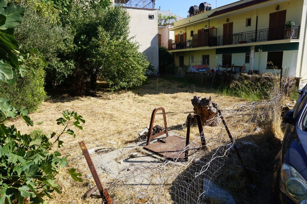 listing-image
