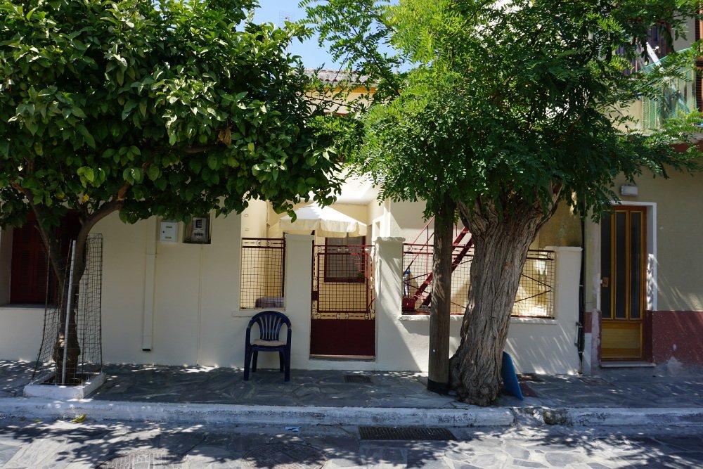listing-image