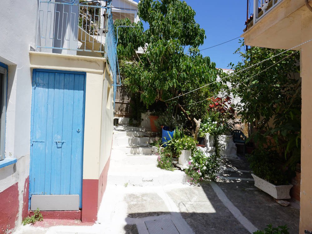 listing-image