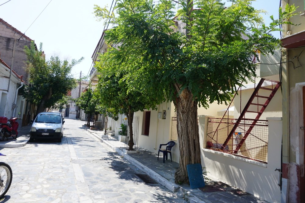 listing-image