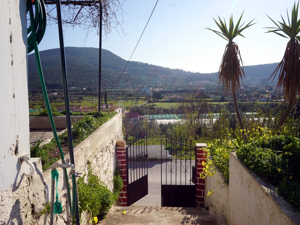 listing-image