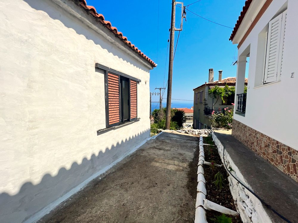 listing-image