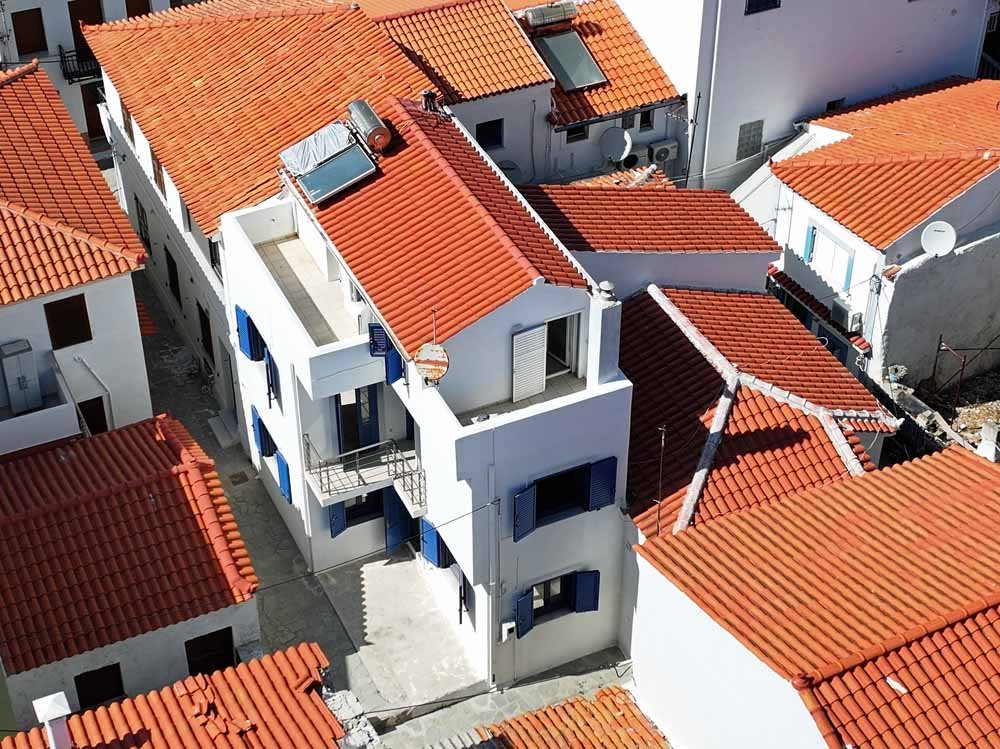 listing-image