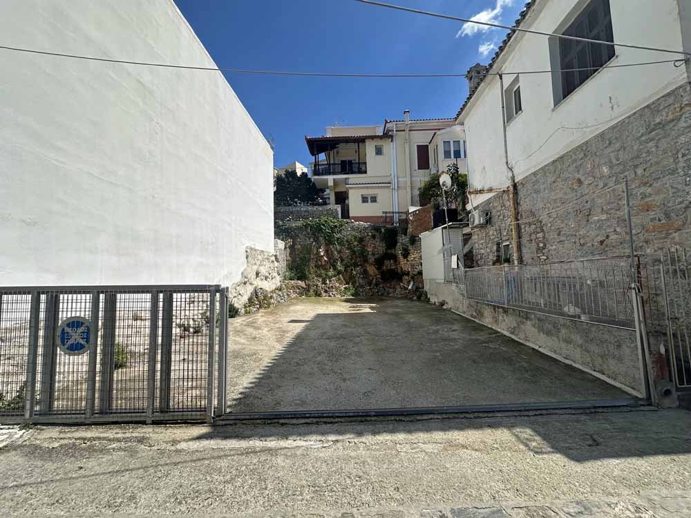 listing-image
