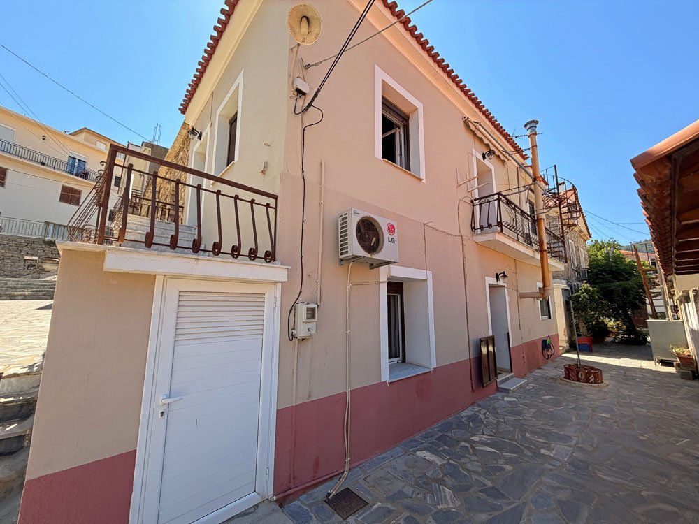 listing-image