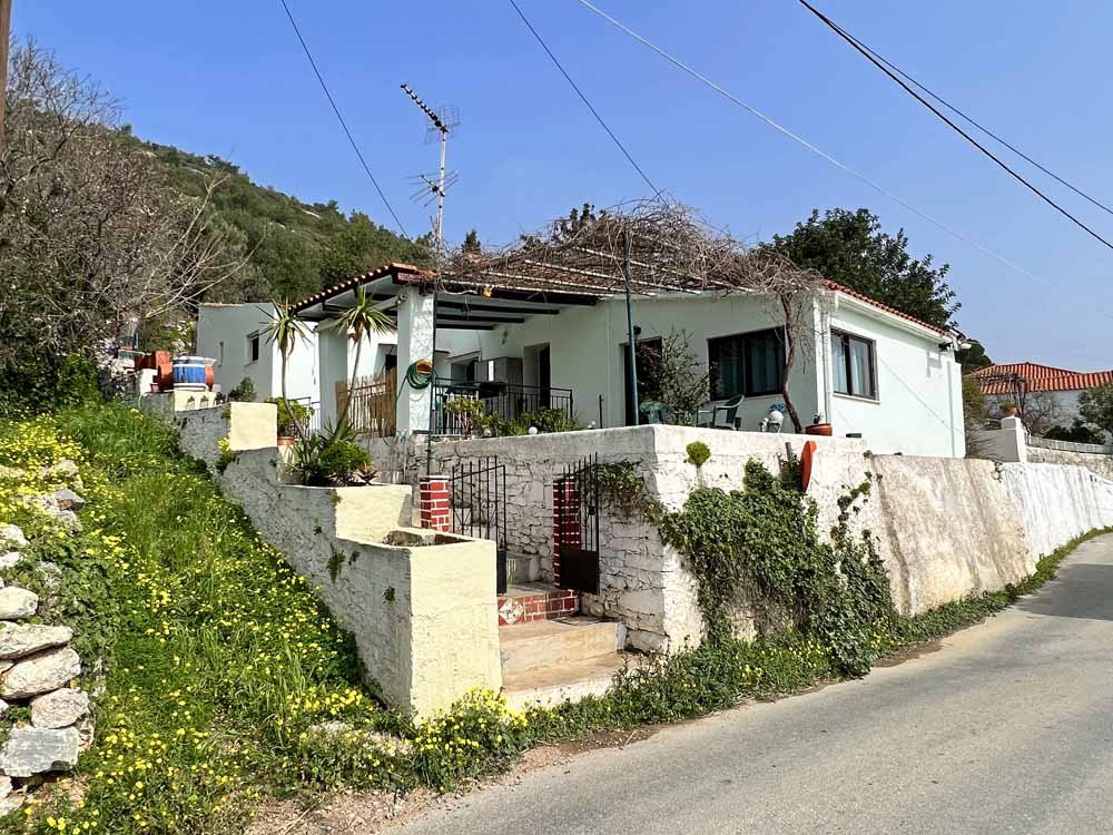 listing-image