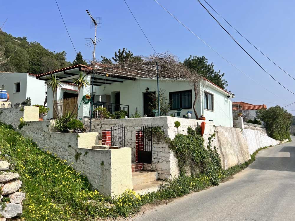 listing-image