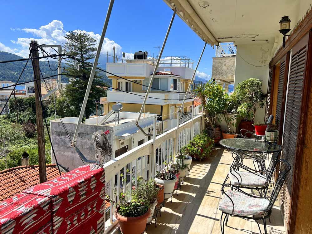listing-image