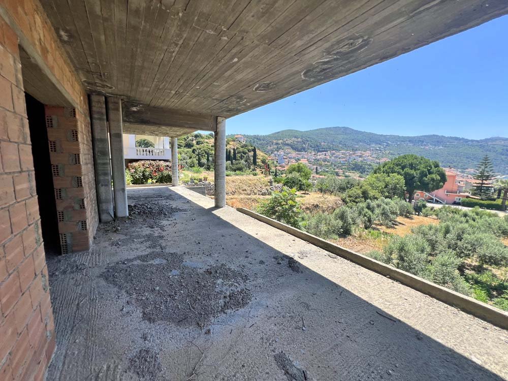 listing-image