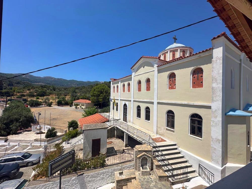 listing-image