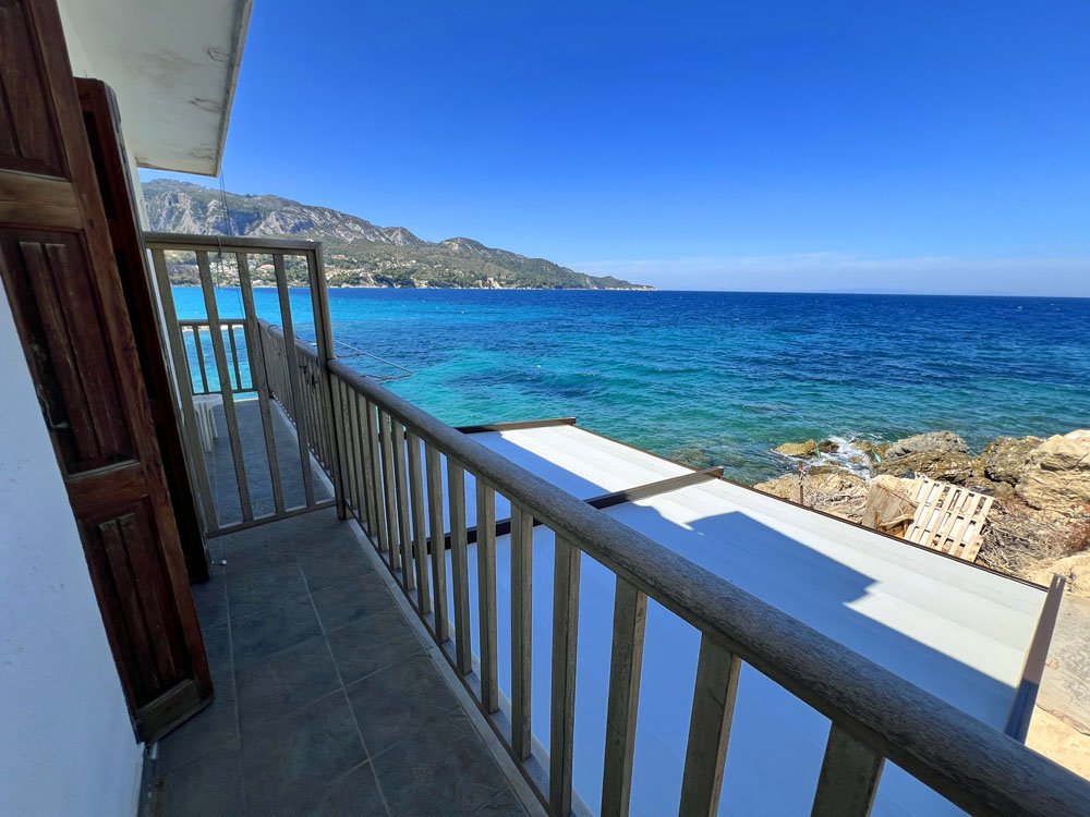 listing-image