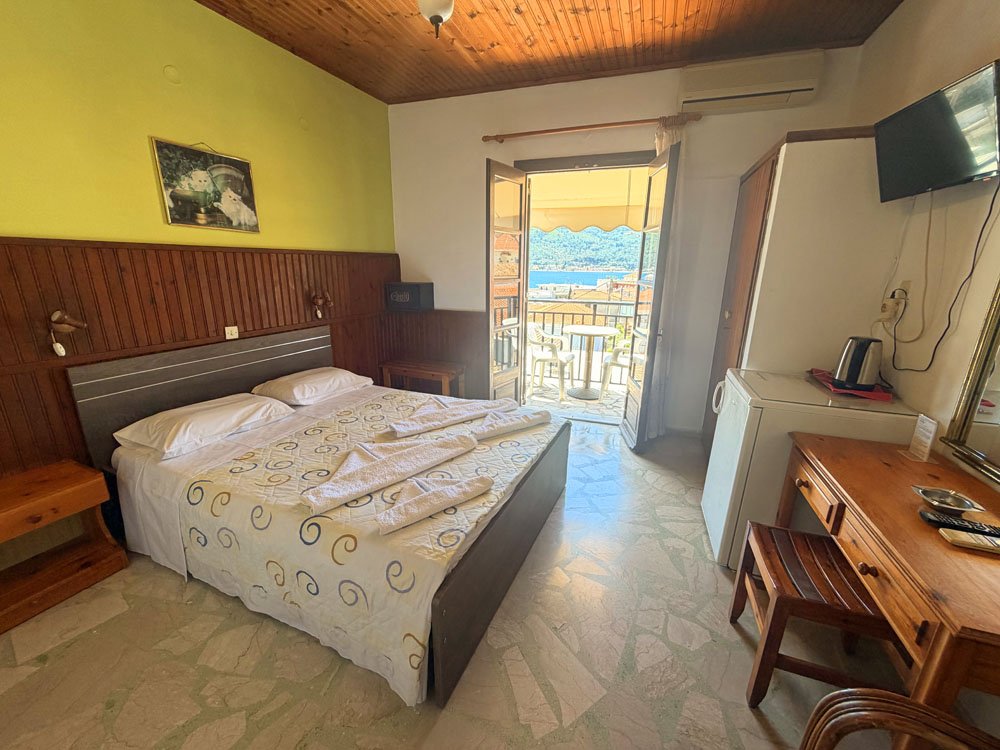 listing-image